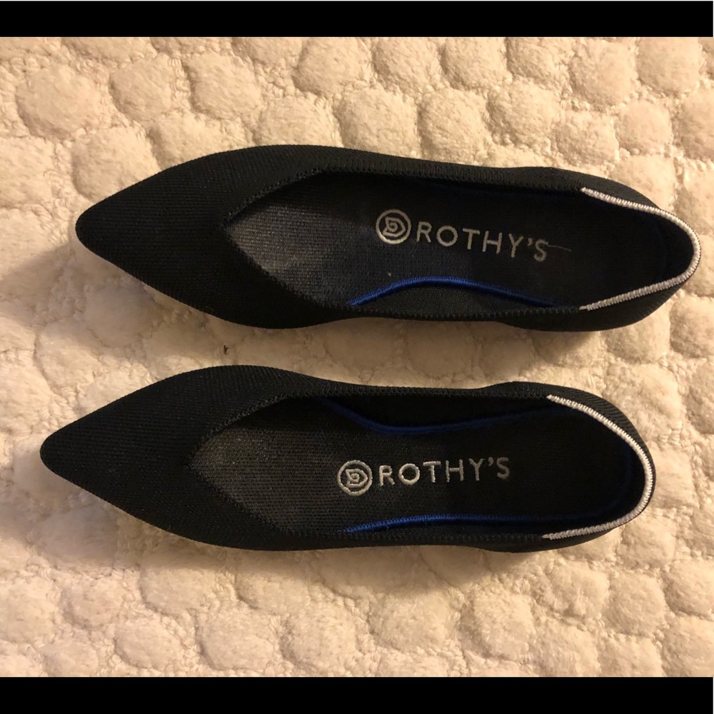 Rothy’s The Point, size 7, black.